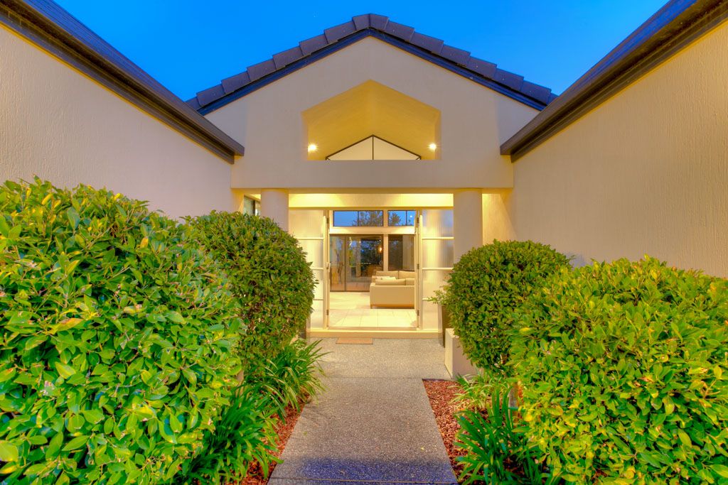 53 Northlakes Drive, CAMERON PARK, NSW 2285