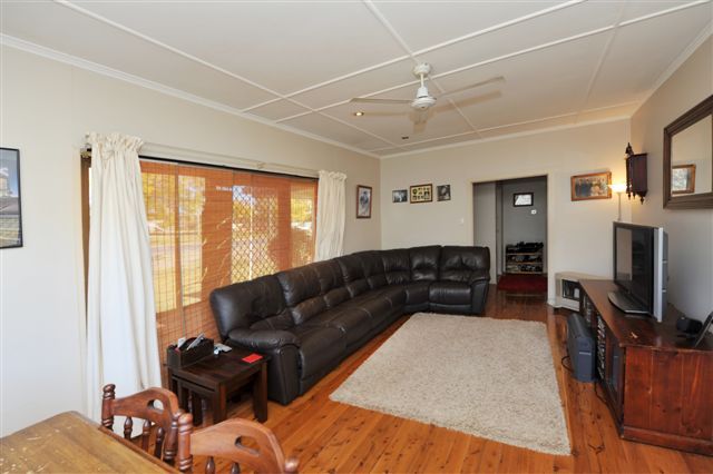 325 Bridge Street, NEWTOWN, QLD 4350