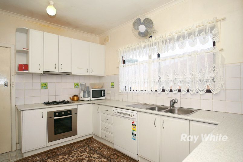 15 Edward Avenue, DANDENONG, VIC 3175