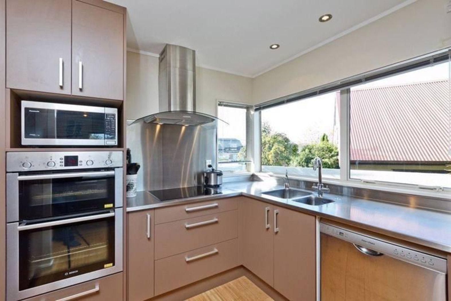 103 Bushlands Park Drive, ALBANY, North Shore City