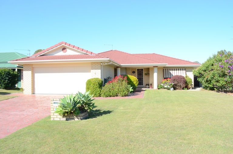 4 The Anchorage, YAMBA NSW 2464