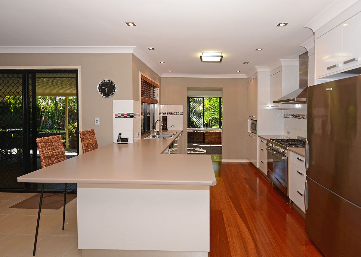 42 Anchorage Circuit, POINT VERNON, QLD 4655