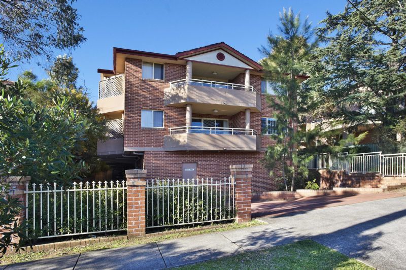 27 Good Street, WESTMEAD NSW 2145