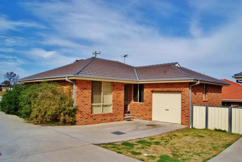 1 Trafalgar Street, YOUNG NSW 2594