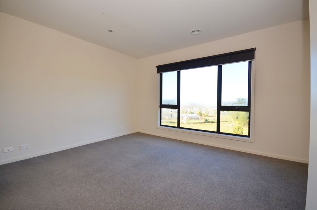1/10 Brooksbank Court, BLACK HILL, VIC 3350