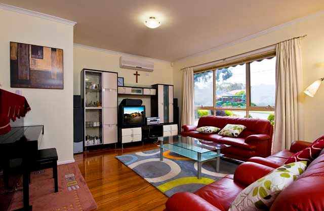 35 Allanfield Crescent, BORONIA, VIC 3155
