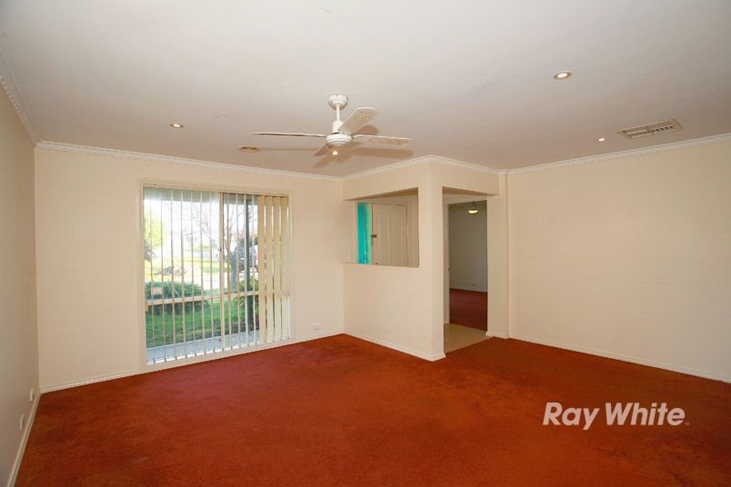 8 Butterwick Terrace, CRANBOURNE EAST, VIC 3977