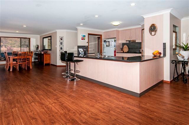 14 Pearl Court, RANGEVILLE, QLD 4350