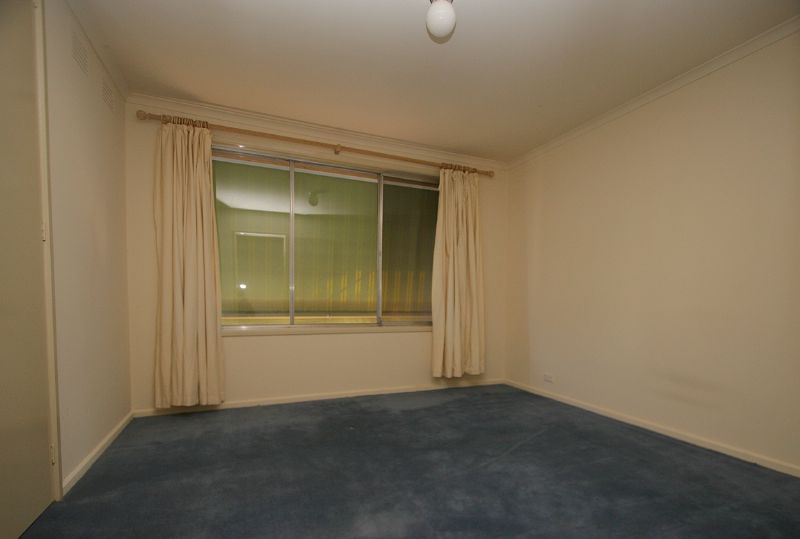 13 Gretana Crescent, FRANKSTON, VIC 3199