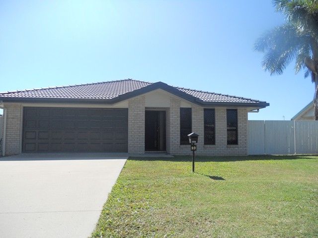 23 Mansfield Drive, BEACONSFIELD QLD 4740