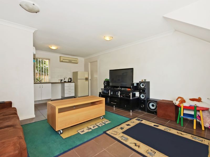 1/16-18 Fleet Drive, KIPPA-RING, QLD 4021