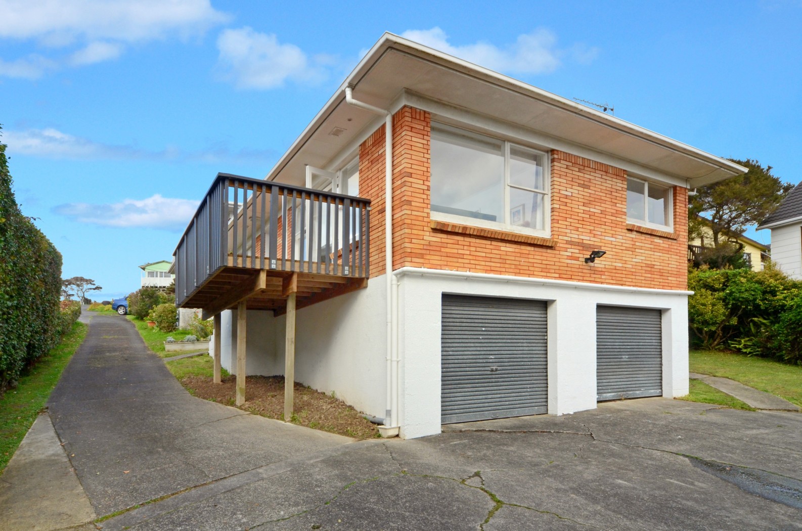 2/141B Manuka Road, GLENFIELD, North Shore City