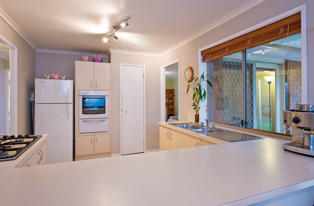 74 Lakesfield Drive, LYSTERFIELD, VIC 3156