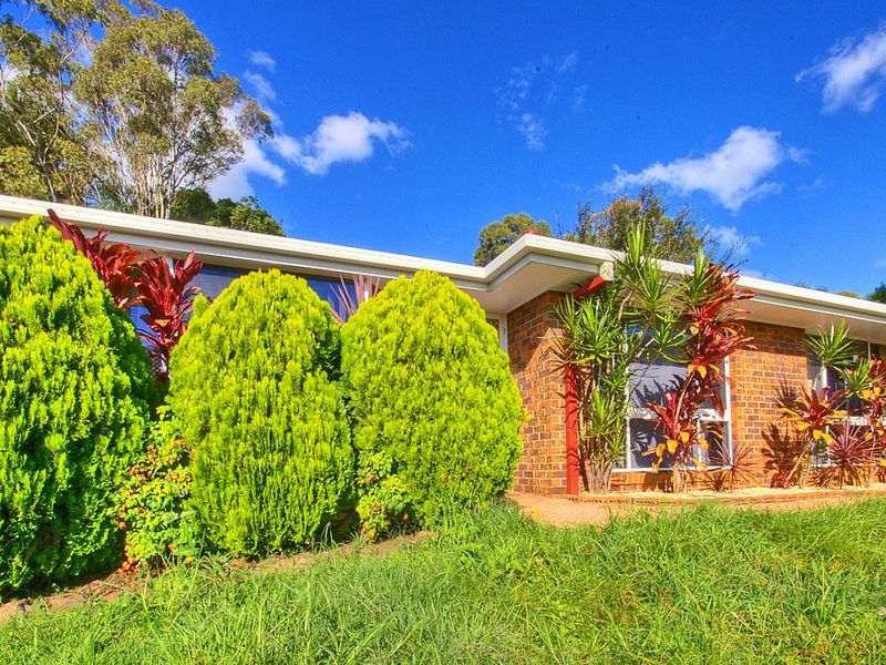 104 Mountainview Drive, GOONELLABAH, NSW 2480