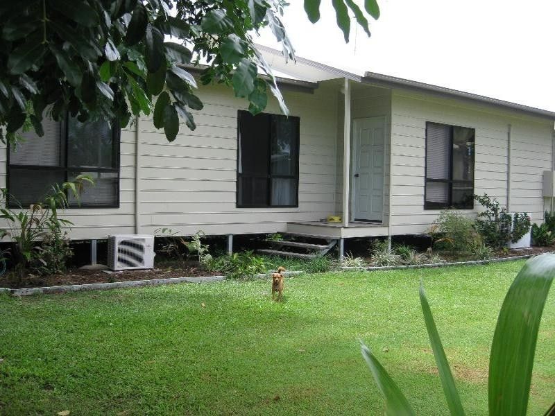 5 Trevina Court, BALGAL BEACH QLD 4816