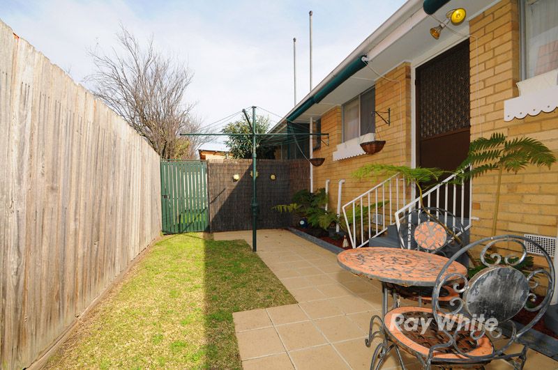3/13a Henry Street, NOBLE PARK, VIC 3174
