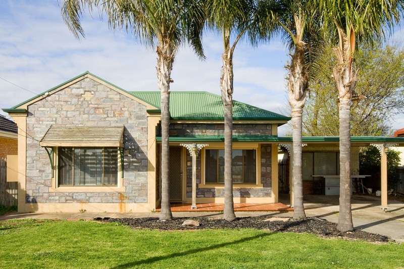 10 Ruby Avenue, SEATON, SA 5023