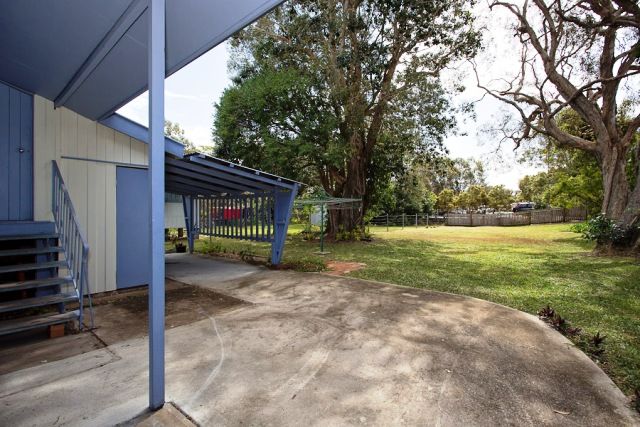 5 Hall Avenue, BONGAREE, QLD 4507
