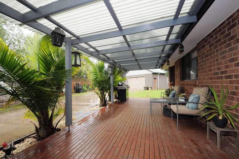 18 Conferta Court, CRANBOURNE WEST, VIC 3977
