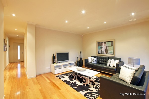 6 Curtain Street, KINGSBURY, VIC 3083