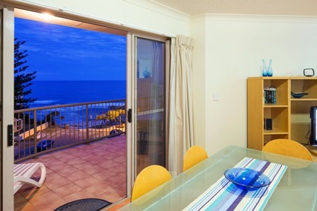 Unit 12 'Pandanus Shores' 2 Dingle Avenue, Kings Beach, QLD 4551