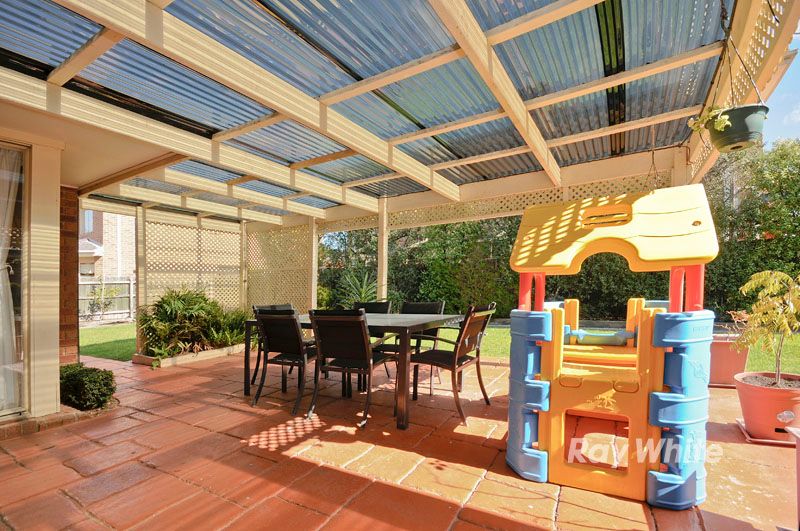61 Mendora Crescent, WANTIRNA SOUTH, VIC 3152