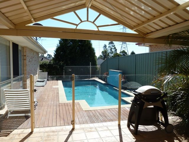 18 Condor Place, GLENMORE PARK, NSW 2745