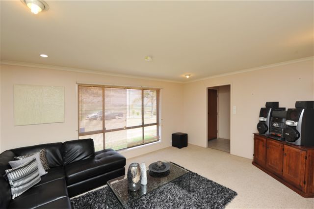 40 Gowrie Street, KINGSTHORPE, QLD 4400