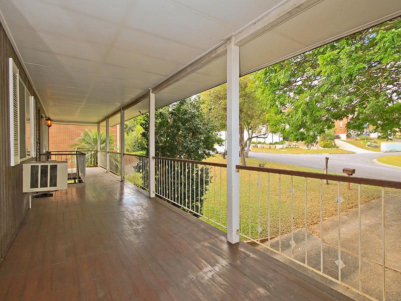 6 Wyngarde Street, MCDOWALL, QLD 4053