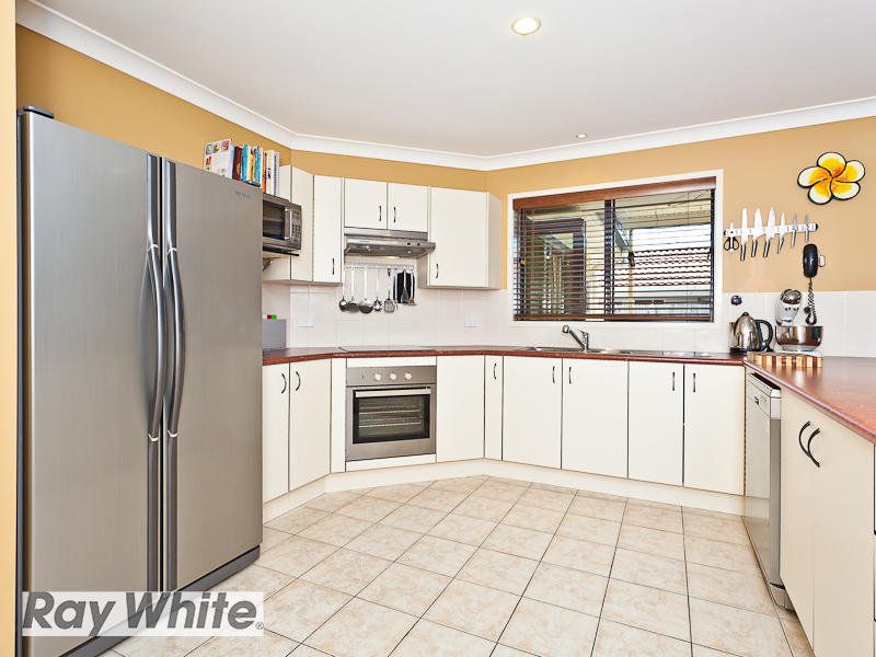 8 Ninderry Street, NORTH LAKES, QLD 4509