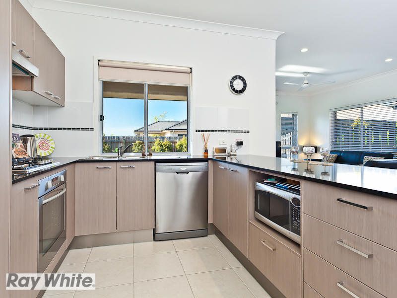 5 Freeman Street, NORTH LAKES, QLD 4509
