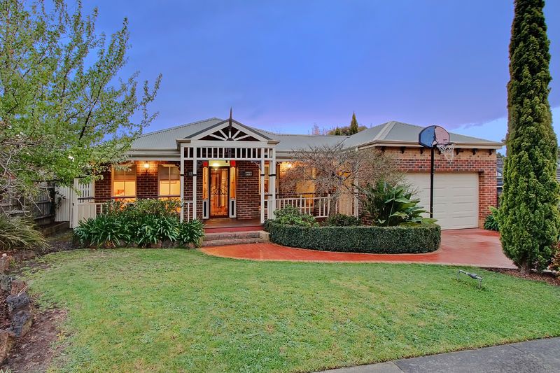 29 Castricum Place, FERNTREE GULLY VIC 3156