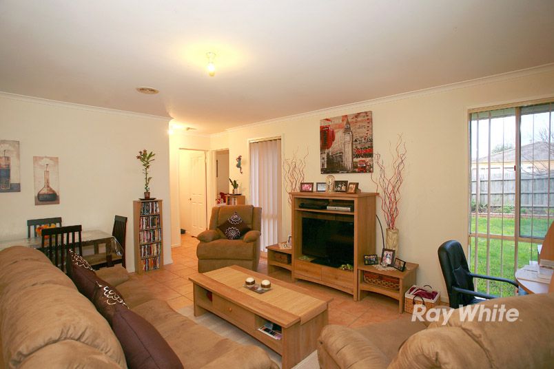 15 Michaelia Close, CRANBOURNE, VIC 3977