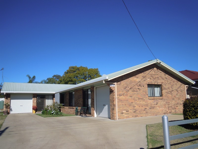 2 / 4 Denning, PITTSWORTH, QLD 4356