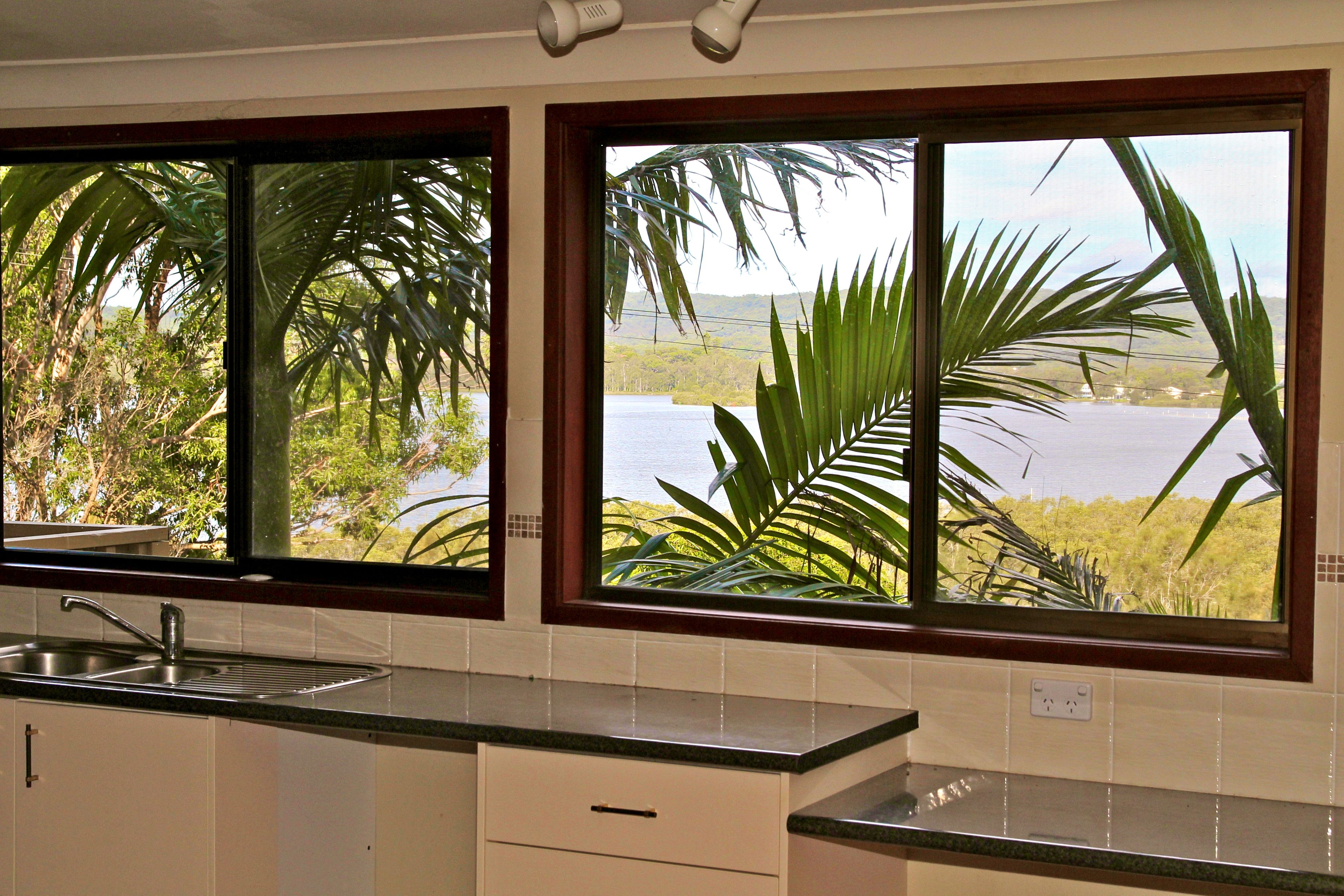 55 Broadwater Drive, SARATOGA, NSW 2251