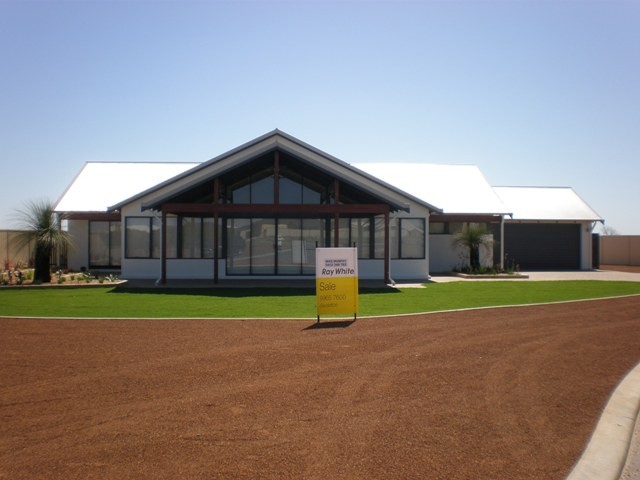 18 Essie Street, WANDINA, WA 6530