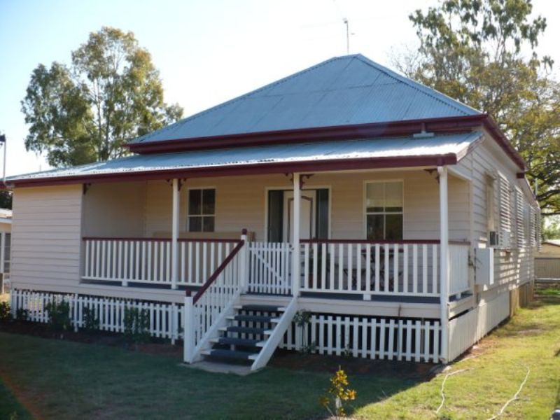 22 Claydon Street, CHINCHILLA QLD 4413