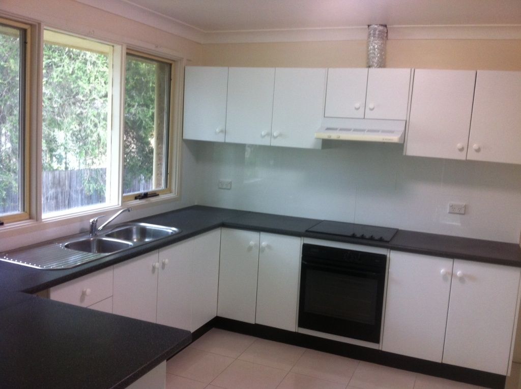 2 Manuka Avenue, DAPTO, NSW 2530