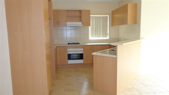 5 Yass Lane, CRAIGIEBURN, VIC 3064