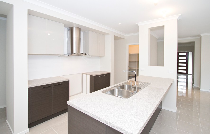 8 Comet Avenue, DOREEN, VIC 3754