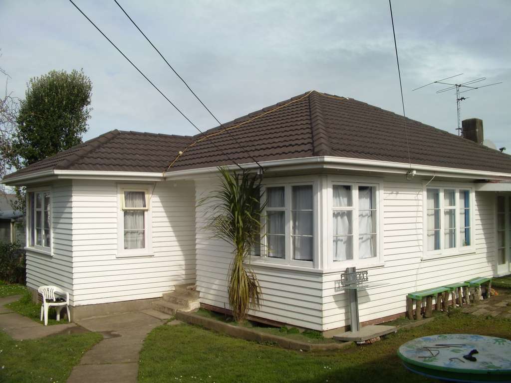 15 Hill Road, Manurewa, Manukau City Real Estate Ray White New Zealand