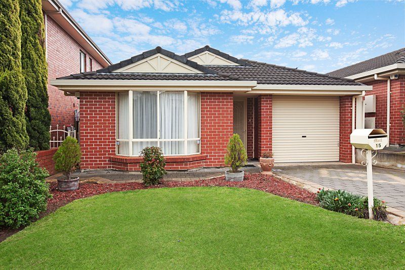 15 Thomson Avenue, ROSTREVOR SA 5073