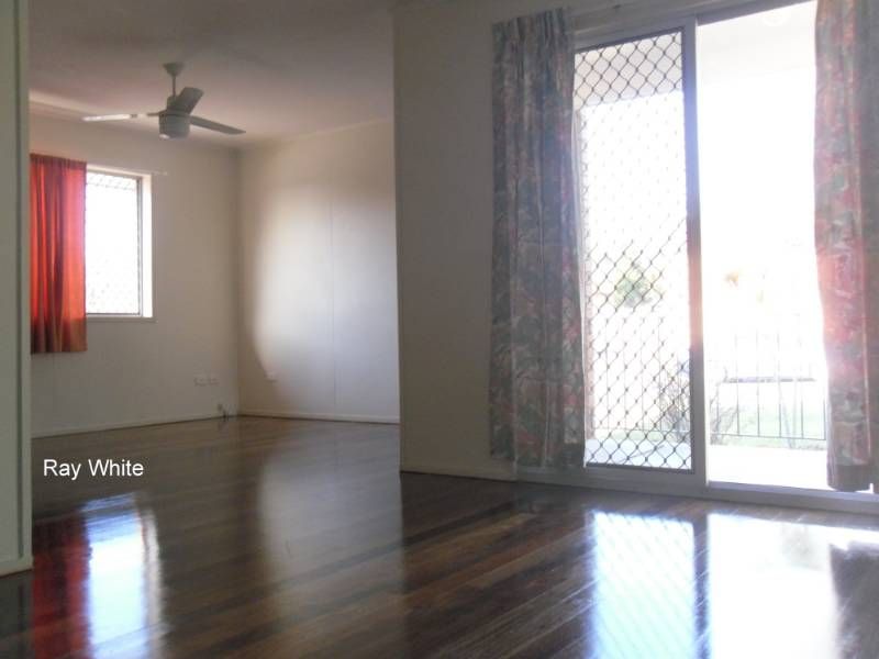 11 Amersham Street, KIPPA-RING, QLD 4021