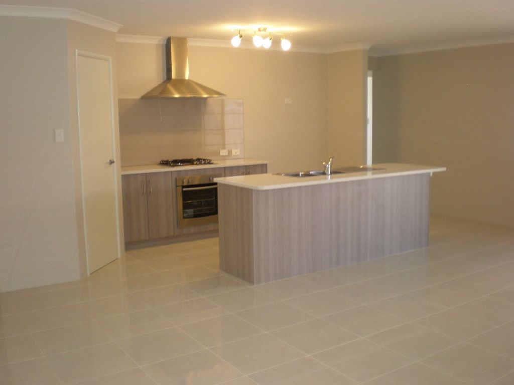 30 Keane Drive, MOUNT TARCOOLA, WA 6530