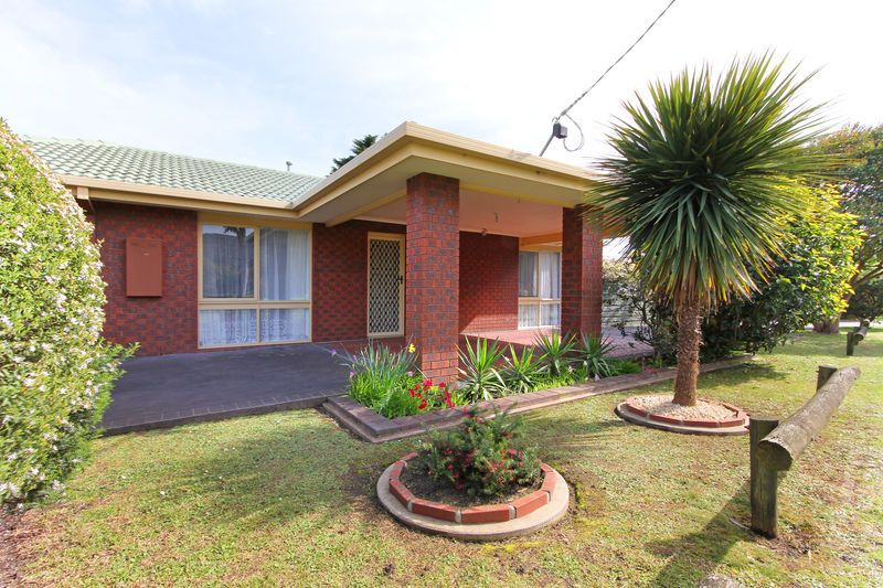 2 Mt View Road, ROSEBUD, VIC 3939