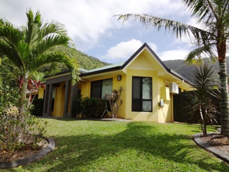 12 Everglades Street, PALM COVE, QLD 4879