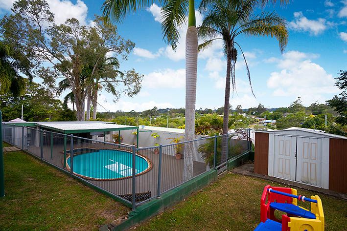 27 Stuart Place, NAMBOUR, QLD 4560