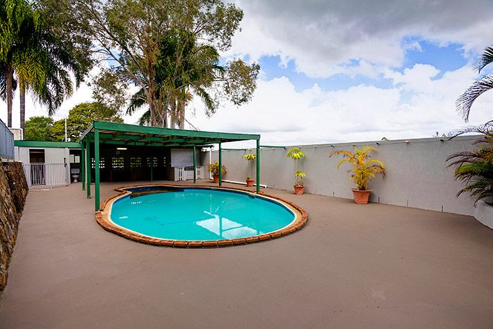 27 Stuart Place, NAMBOUR QLD 4560