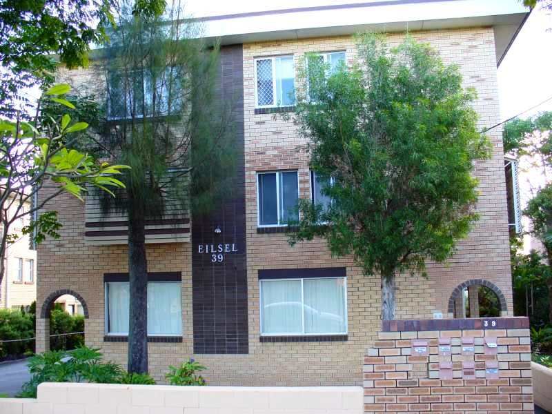 1/39 Leslie Street, NUNDAH, QLD 4012