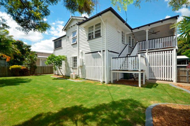 51 Webster Avenue, HENDRA, QLD 4011